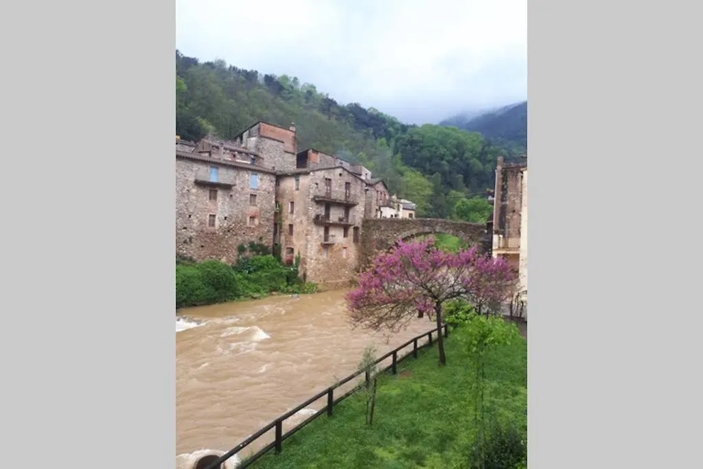 River House_Casa Junto Al Rio Osor 0*,  Spagna